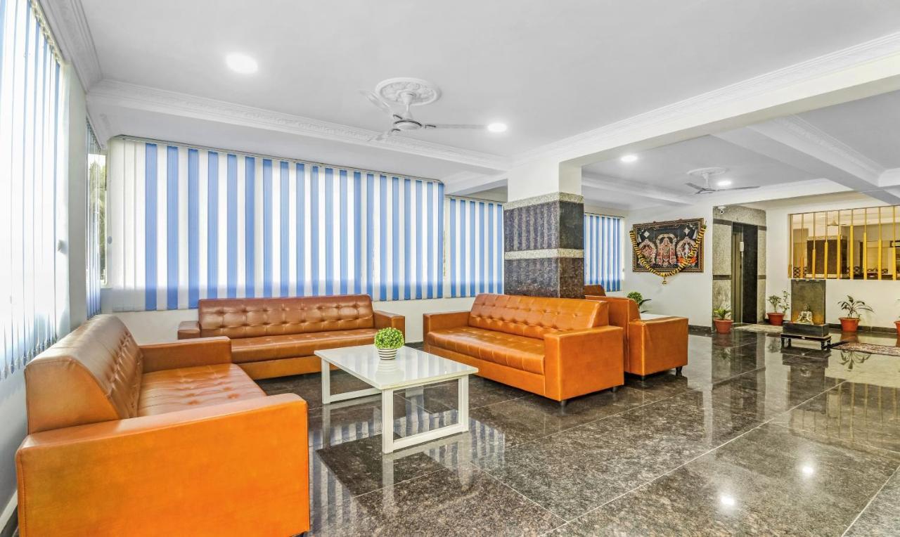 Itsy By Treebo - Royal Galaxy Kukatpally Hyderabad Exterior foto